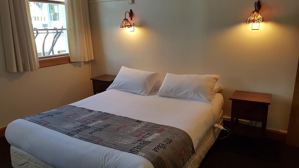 Whakatane Hotel Екстер'єр фото
