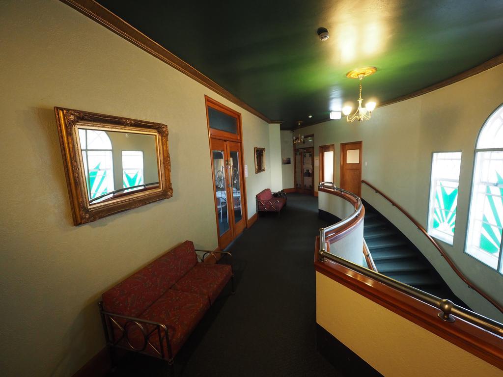 Whakatane Hotel Екстер'єр фото