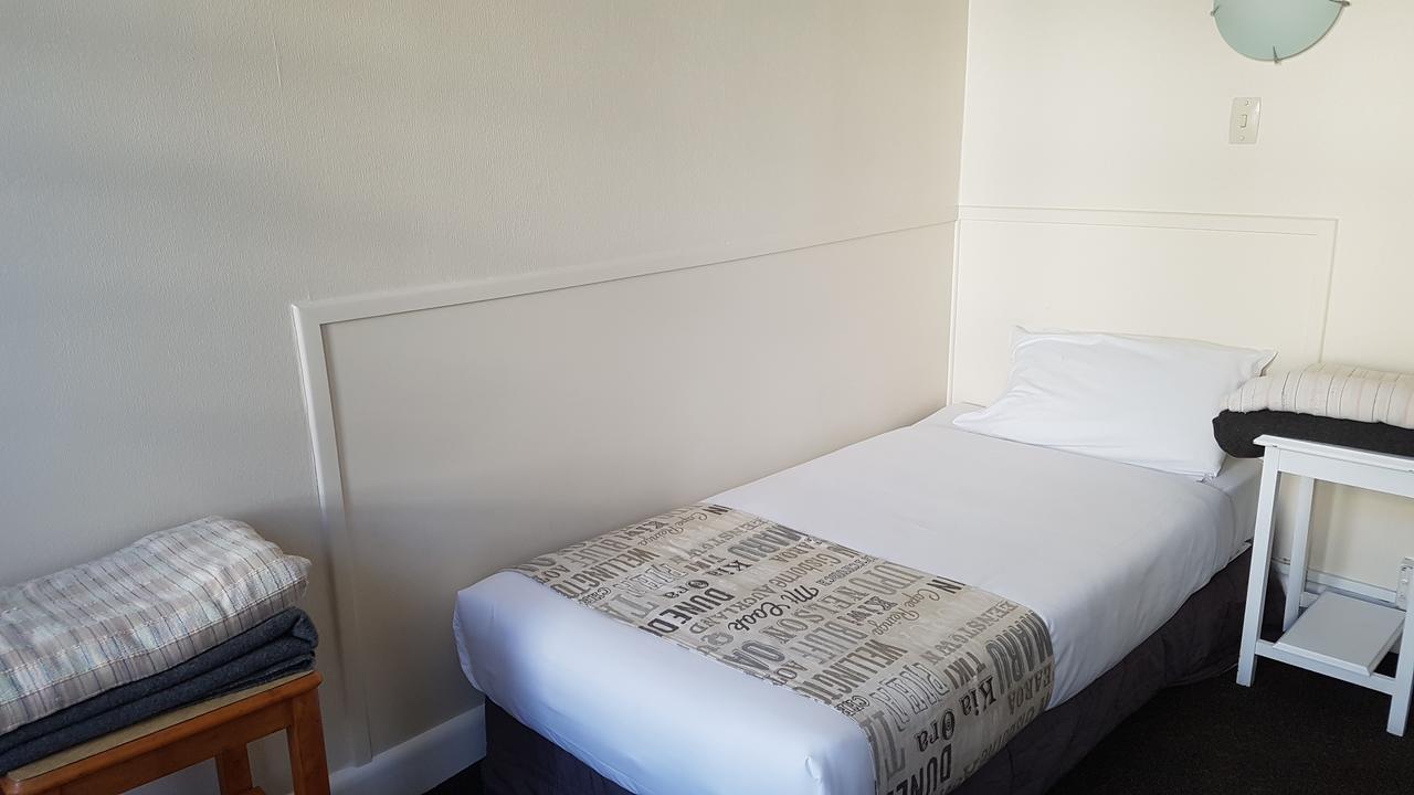 Whakatane Hotel Екстер'єр фото