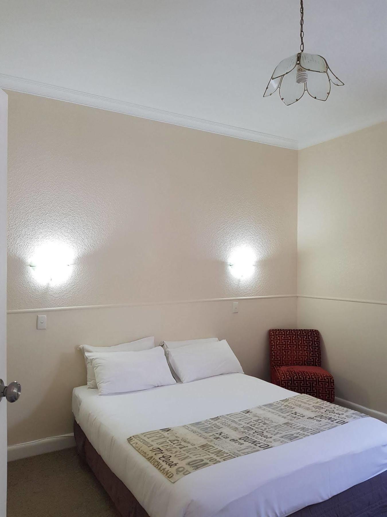 Whakatane Hotel Екстер'єр фото