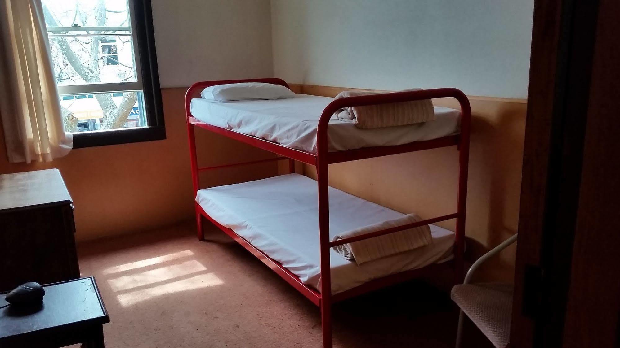 Whakatane Hotel Екстер'єр фото